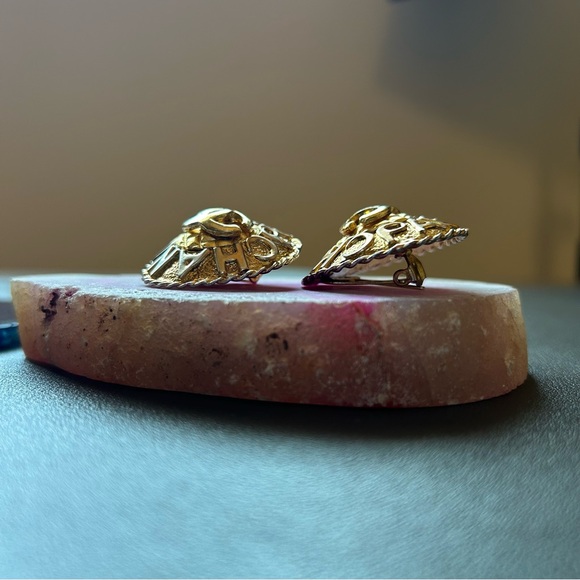 Vintage Gold CC Quilted and Lettered Clip-On Earrings - Picture 3 of 11